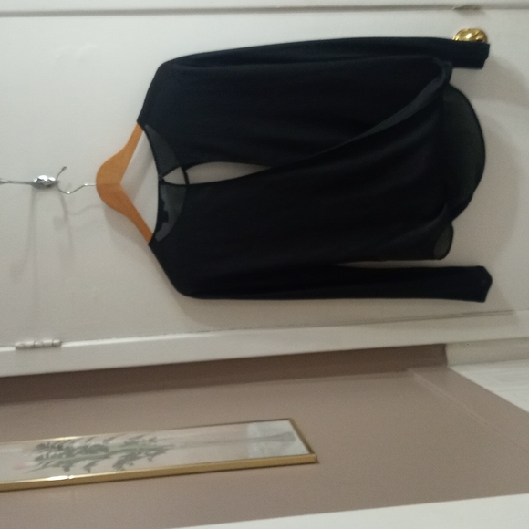 Armani exchange open back top - Picture 2 of 4